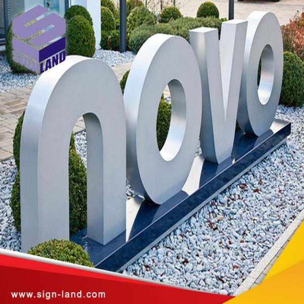 Making large advertising letters in Oman